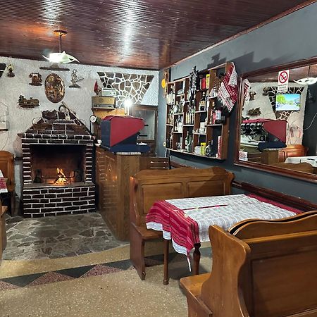 Villa Zefi Rrenc Papaj Екстериор снимка